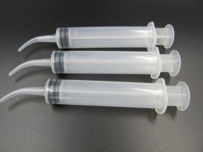 Curved Oral Syringe Aspirating Plastic Dental Syringe Curved Tip