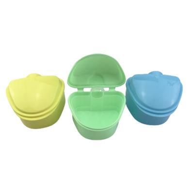 Portable Plastic Trapezoidal Orthodontic Retainer Denture Mouth Guard Bath Soaking Cleaning Box with Strainer for Travel