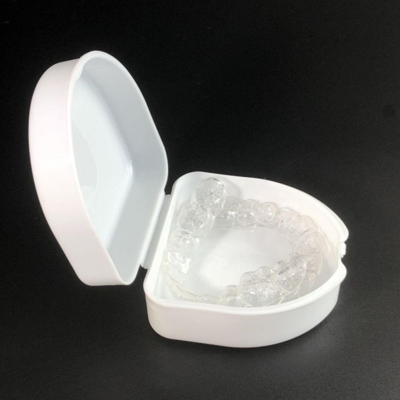 Portable Plastic Dental Retainer Orthodontic Invisible Braces Box