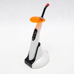 New Dental 5W Wireless Cordless LED Curing Light 1600MW/Cm2