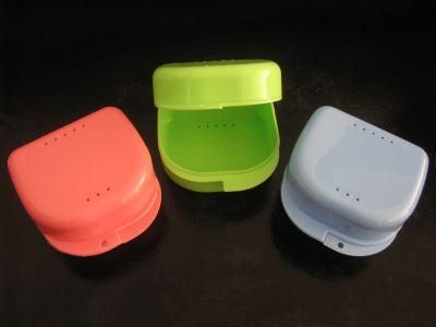 Colorful Elevated Retainer Box with Slot