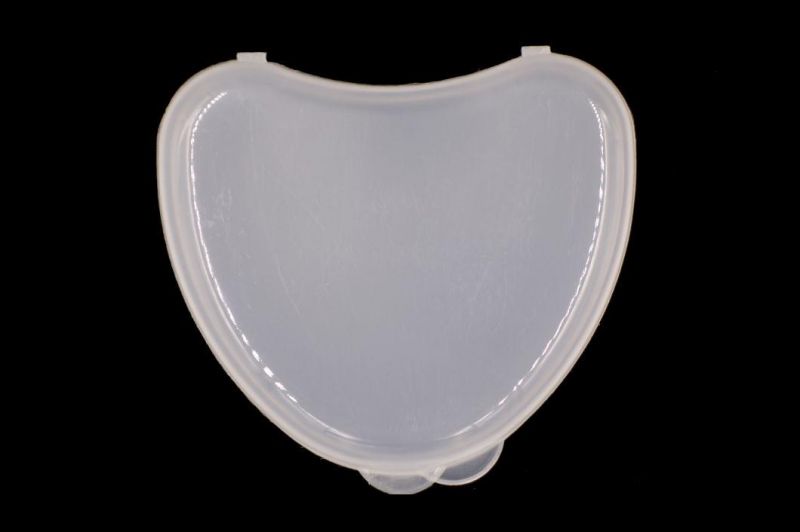 Hot Sell Dental Retainer Case Plastic Retainer Case