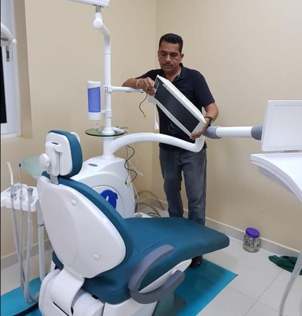 CE-Approval! ! ! 2022 New Graded Dt638A Haitun Dental Chair, Manufacturer Dental Unit Chair