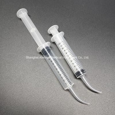 Medical Grade Disposable Irrigation Syringes with Curved Tip